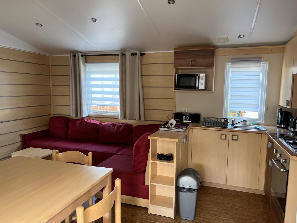 Mobilhome 4 Ca61 维亚斯 外观 照片